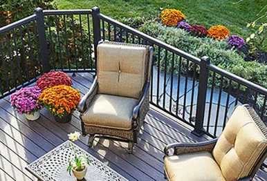 Round Top Level Rail Section (Square)